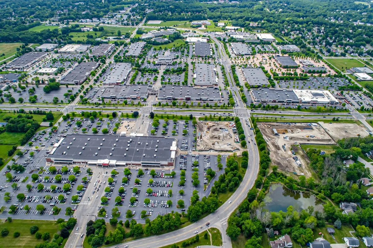 Great Northern Mall retail corridor along Lorain Road in North Olmsted, Ohio